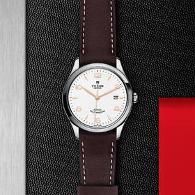 帝舵1926系列 | 钢表壳，直径39毫米  白色表盘