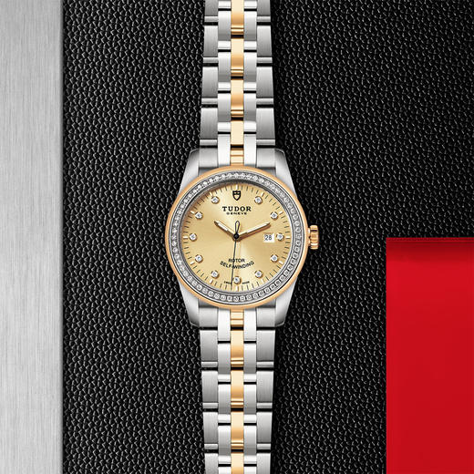 帝舵骏珏日历型 | 钢表壳，直径31毫米  镶钻表盘 商品图0