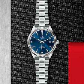 帝舵风尚系列 | 钢表壳，直径38毫米  镶钻表盘