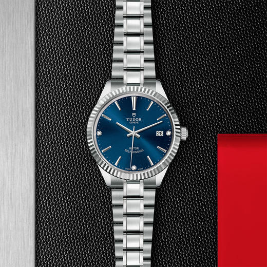 帝舵风尚系列 | 钢表壳，直径38毫米  镶钻表盘 商品图0