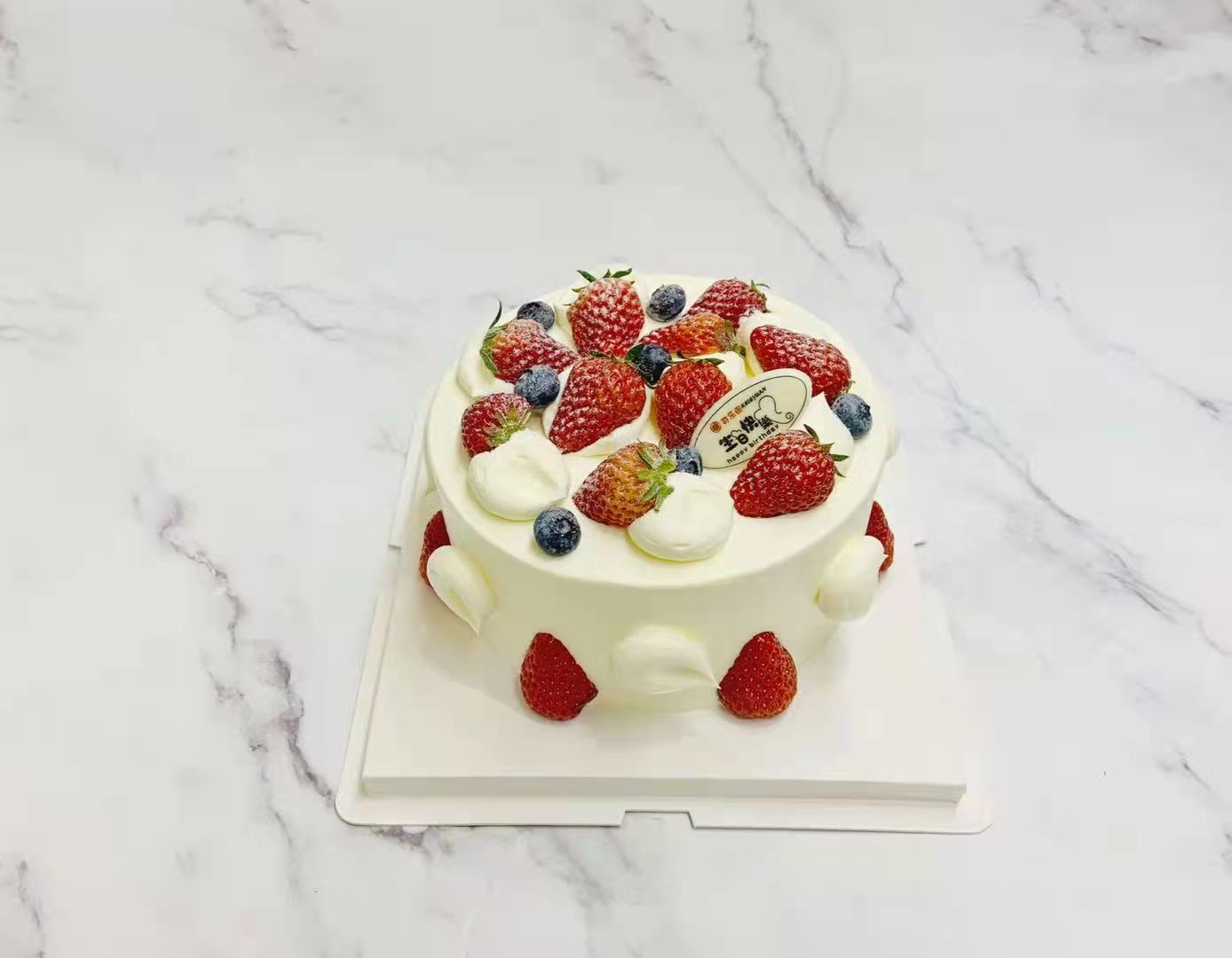 【草莓雪顶】传统蛋糕