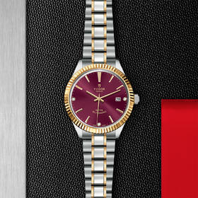 帝舵风尚系列 | 钢表壳，直径38毫米  镶钻表盘