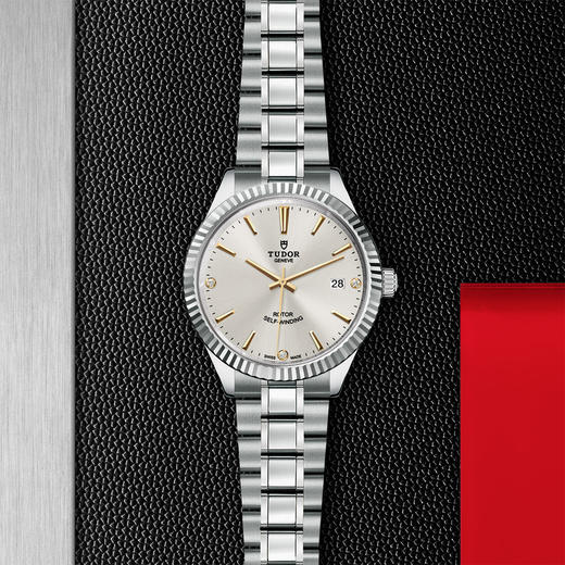 帝舵风尚系列 | 钢表壳，直径38毫米  镶钻表盘 商品图0