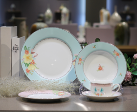 景德镇 陶瓷 国瓷红叶  20头依恋西餐具 