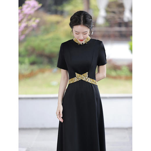 优雅端庄，国潮绿色长裙修身显瘦旗袍JLM-2232 商品图7