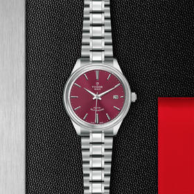 帝舵风尚系列 | 钢表壳，直径38毫米  酒红色表盘