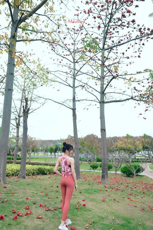 爆款好货 蝴蝶结罩衫-粉蓝团花 商品图1