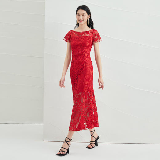 EITIE爱特爱夏季新款精致镂空蕾丝收腰中长款礼服礼服6577207 商品图2
