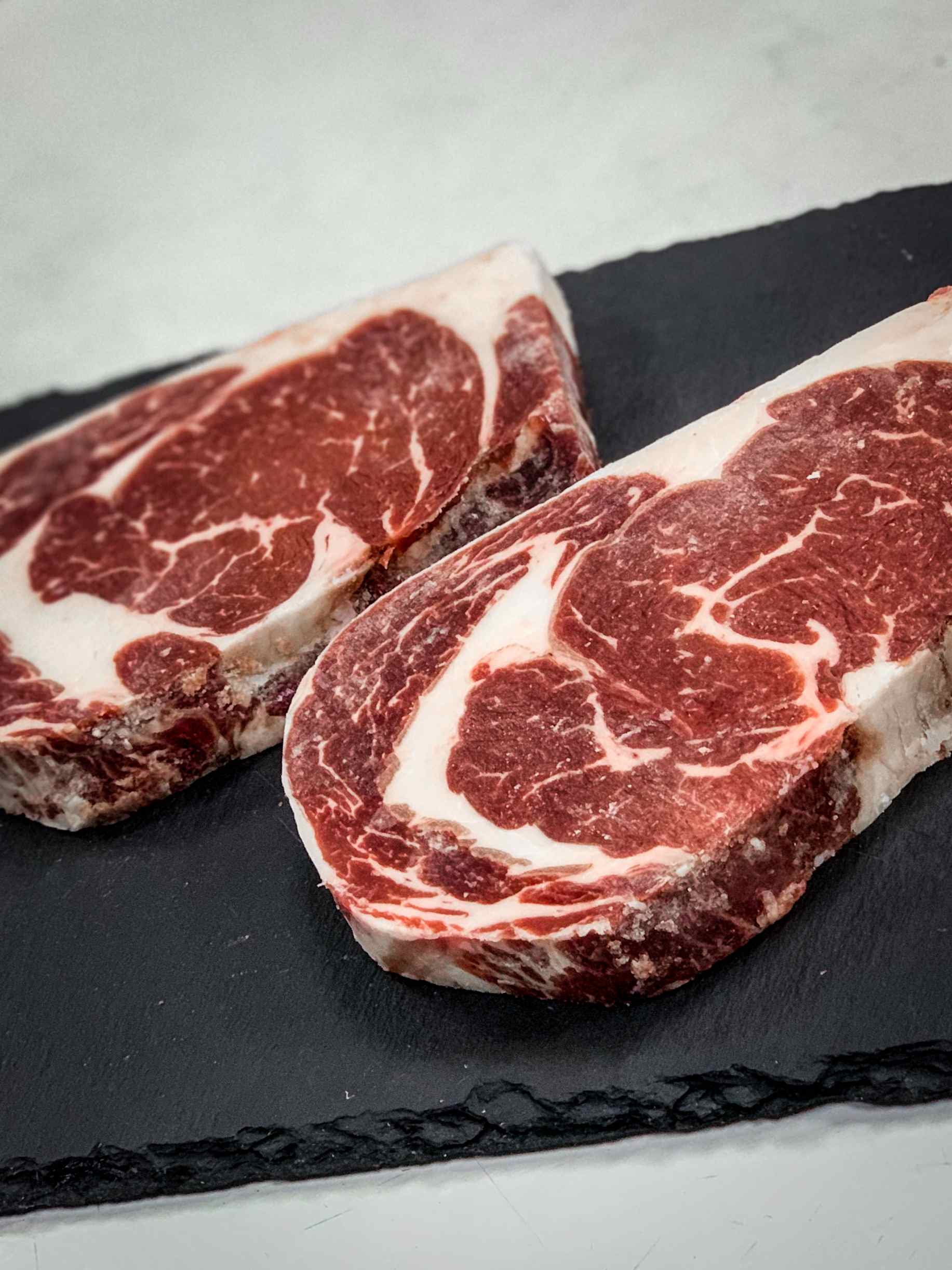 谷饲安格斯眼肉牛排300克1200克赠黑胡椒海盐