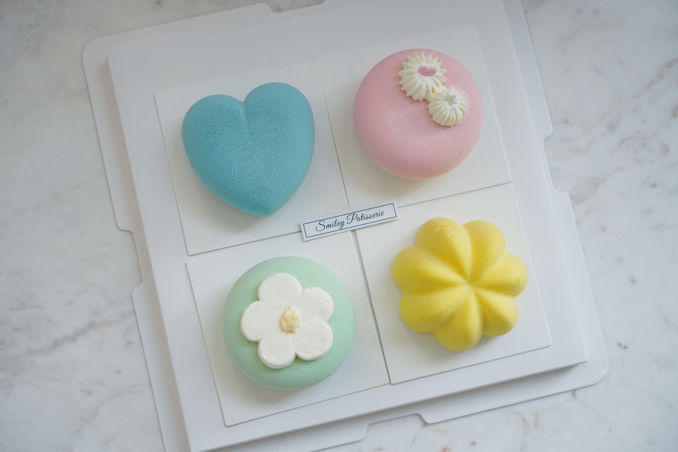 法式慕斯蛋糕 | 巧克力茉莉香草凤梨 - 春日慕斯礼盒