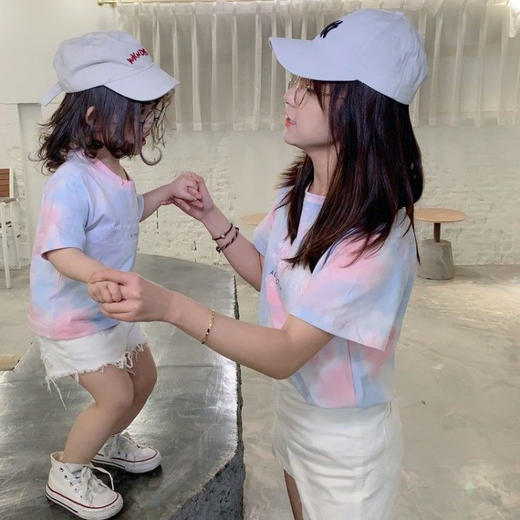 扎染T恤短袖亲子装一家三口四口夏季韩版休闲时尚母女父子装上衣国庆清明出游 商品图5