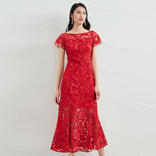 EITIE爱特爱夏季新款精致镂空蕾丝收腰中长款礼服礼服6577207 商品图3