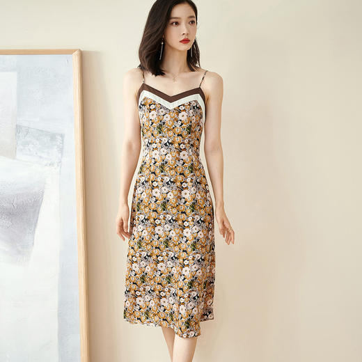米思阳夏季新款法式优雅复古碎花裙修身显瘦吊带连衣裙1072 商品图0