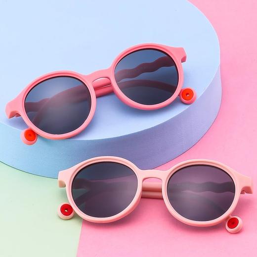 【骊佳防晒墨镜专场】太阳镜儿童款式 儿童折叠偏光镜🕶️高清太阳镜82016✨时尚百搭~耍酷必备了😎😎男宝女宝都很爱的一款时尚单品💝 商品图4