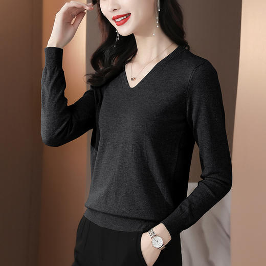 MZ117549低领毛衣女2022春秋很仙的心机上衣设计感内搭长袖洋气针织打底衫 商品图1