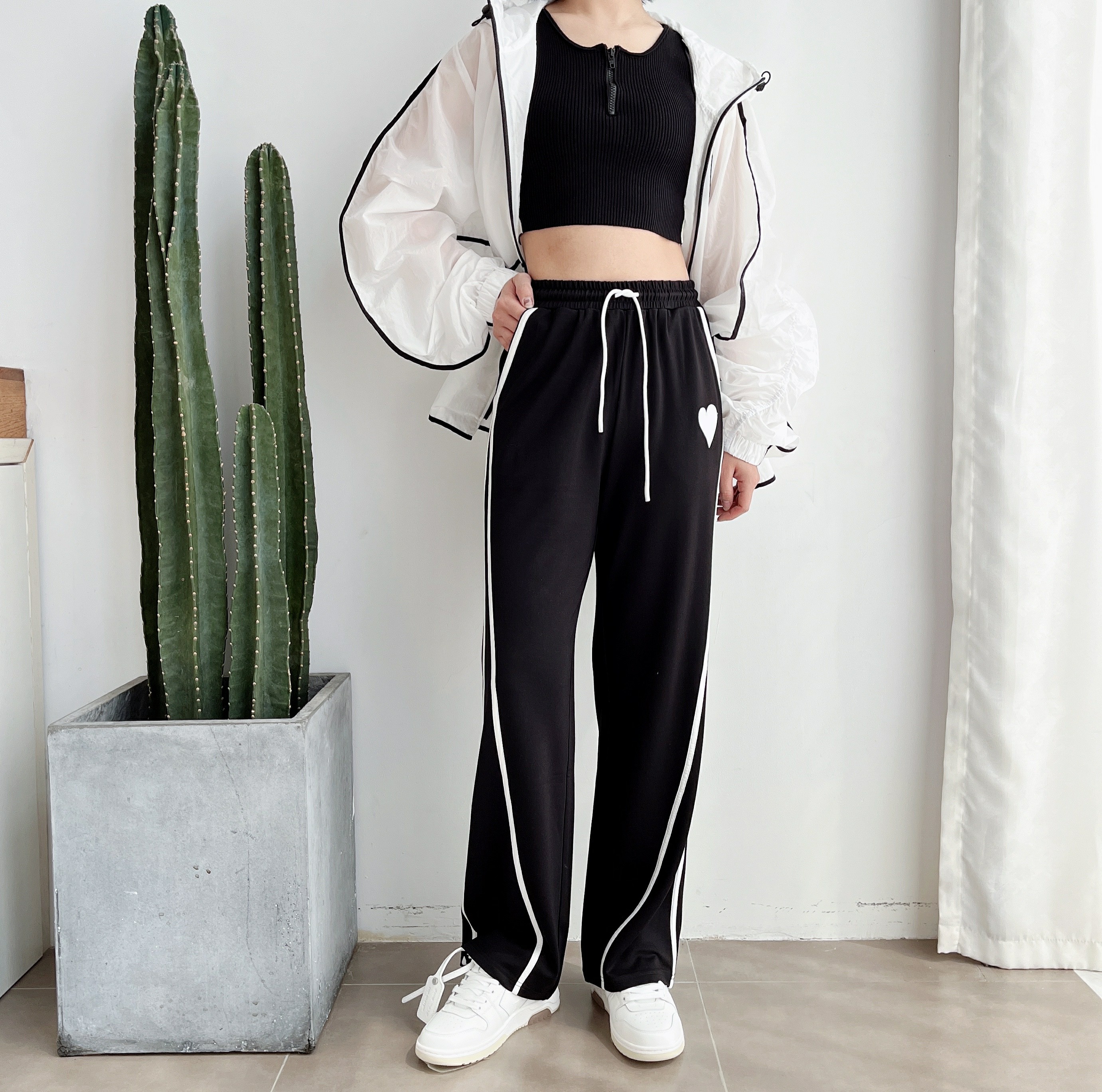 2022春季新款宽松高弹休闲裤运动裤女高腰显瘦垂坠感