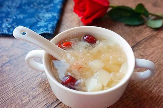 WM红枣银耳炖雪梨(位) 商品图0