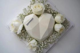 法式慕斯蛋糕 | 覆盆子香草慕斯 - 玫瑰钻石心