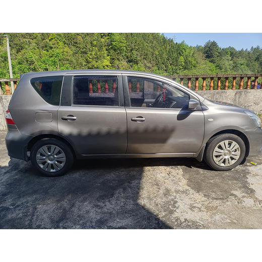 日产 骊威 1.6XE CVT 舒适版 【长租-深圳】 商品图3