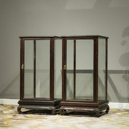 红木彭牙鼓腿拐子纹宝笼（一对） 商品图1