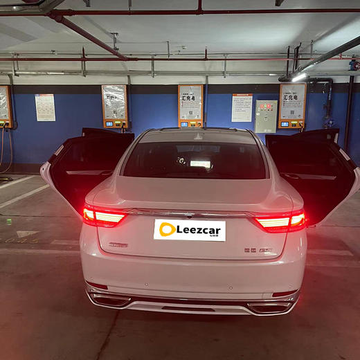 吉利 博瑞新能源 1.5T PHEV 耀领版 【长租-深圳】 商品图3