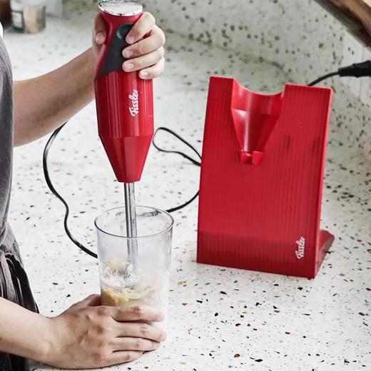 10楼菲仕乐   瑞士原装进口多功能料理机 吊牌价6680元   活动价1888元 商品图1