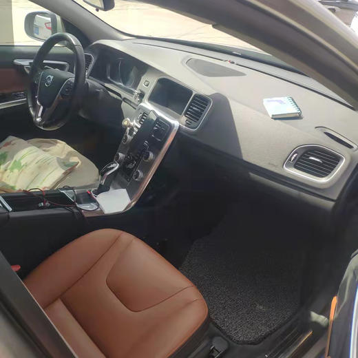 沃尔沃 S60L T4 智远版 【长租-北京】 商品图3