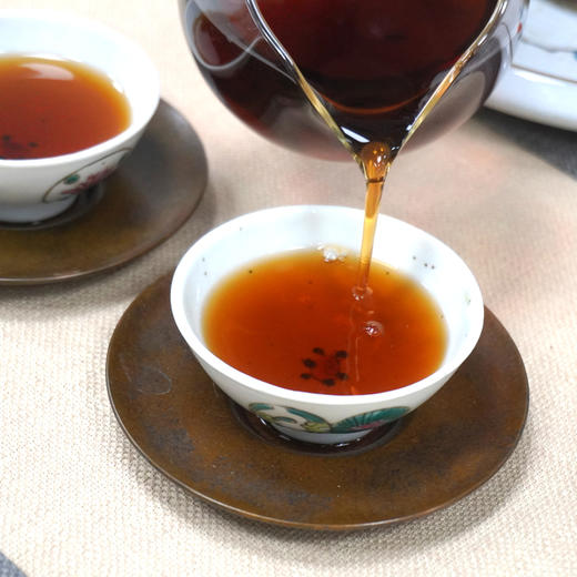 【珍藏品】2006年601批次大益金孔雀熟茶饼勐海茶厂精品熟茶经典孔雀系列 干仓真品 一提5片一片250克单片标价 商品图14