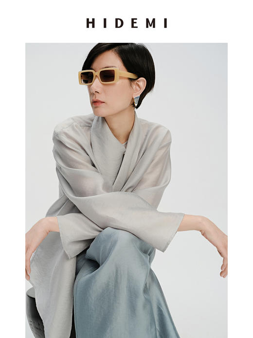HIDEMI 轻盈风缕感雾霾蓝不对称丝巾式气质简约多穿上衣 商品图2