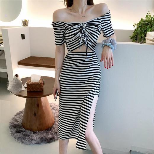 黛唯梵复古港风chic心机性感露肩抽褶上衣+高腰开叉半身裙条纹两件套夏国庆清明出游 商品图1