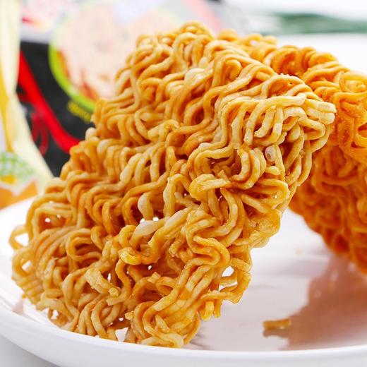 Gemez小鸡干脆面桶装烧烤鸡肉味16g*12包 商品图1