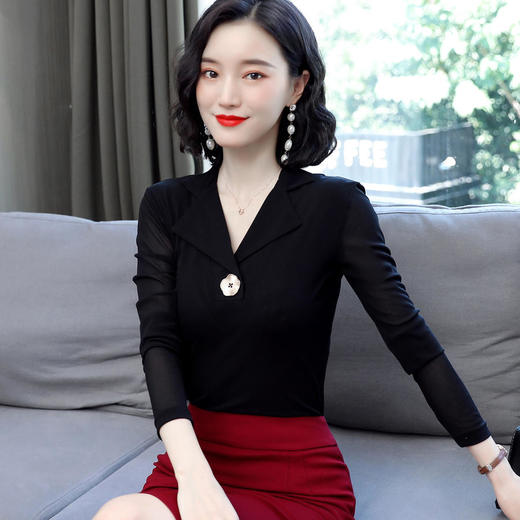 HMZY0718新款时尚气质收腰V领长袖网纱打底衫 商品图9