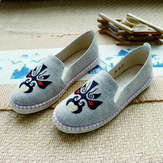 【买麻鞋，雅路人】防脚臭，夏季新款男鞋懒人鞋手工麻鞋时尚刺绣脸谱男鞋千层底布鞋1904-04M脸谱款 商品图2