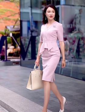 J8282460 电视剧“危机公关”赞助款式 五分袖 年销1万件以上 镇店款 新手必入颈袖添香