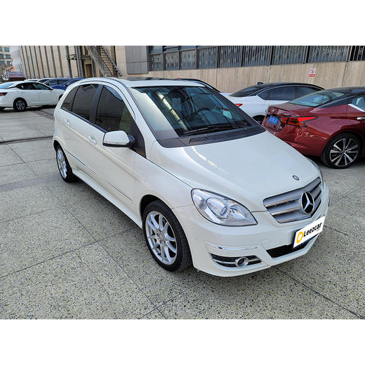 奔驰 B 200 动感型 【长租-北京】 商品图1