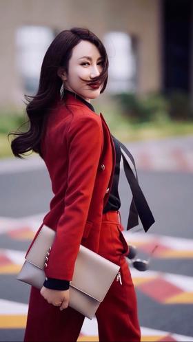 “红皇后”J83A3438A颈袖添香春秋装新款女装OL时尚修身红色西装职业装女套装正装J83A3438A