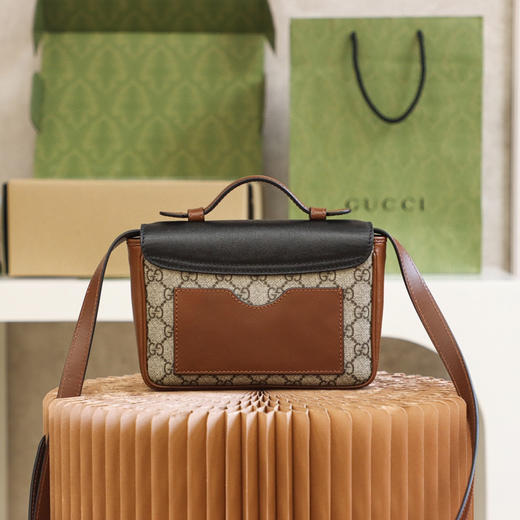 𝐩𝐚𝐝𝐥𝐨𝐜𝐤小锁扣邮差包#658487#正品皮 商品图8