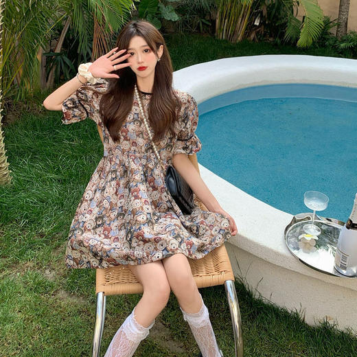 黛唯梵泡泡袖连衣裙女装设计感小众2022新款夏季复古可爱小熊时尚短裙子国庆清明出游 商品图2