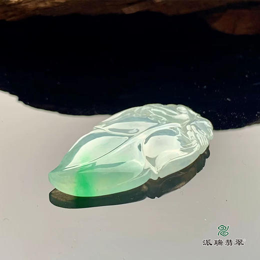 派瑞翡翠 翡翠挂件 糯冰种 绿色 商品图1