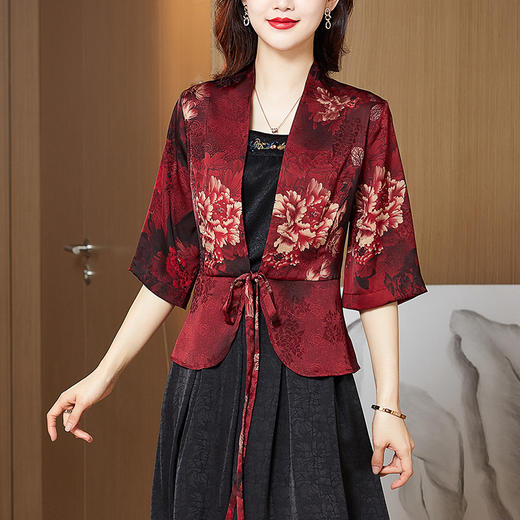 阔太太缎面短外套，女仿香云纱印花修身小西服开衫KQL-2060 商品图0