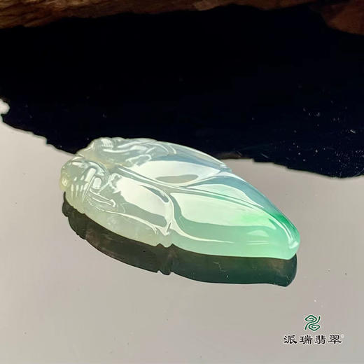 派瑞翡翠 翡翠挂件 糯冰种 绿色 商品图4