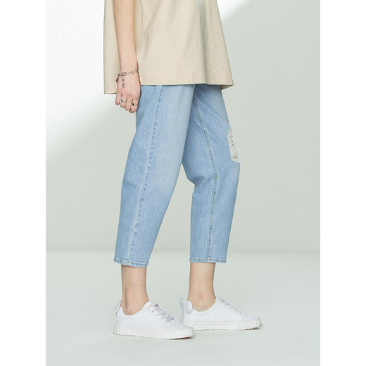 Lee都市骑士411舒适浅蓝男友酷女九分牛仔裤LWZ4115PCATK 商品图1