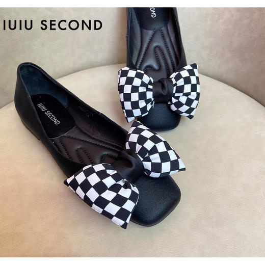 IUIU SECOND 2022年春夏新款棋盘蝴蝶结软底休闲单鞋U22AE18081 商品图2