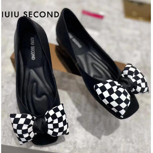 IUIU SECOND 2022年春夏新款棋盘蝴蝶结软底休闲单鞋U22AE18081 商品图3