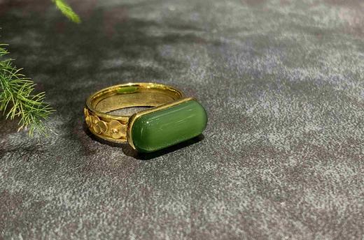 【御珠宫坊】金镶碧玉戒指 商品图0