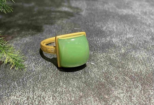 【御珠宫坊】金镶碧玉戒指 商品图0