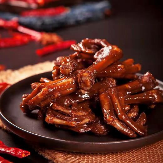 【周二新品日会员5折】呷得酷精神小鸭爪酱卤风味约13g/袋 商品图1