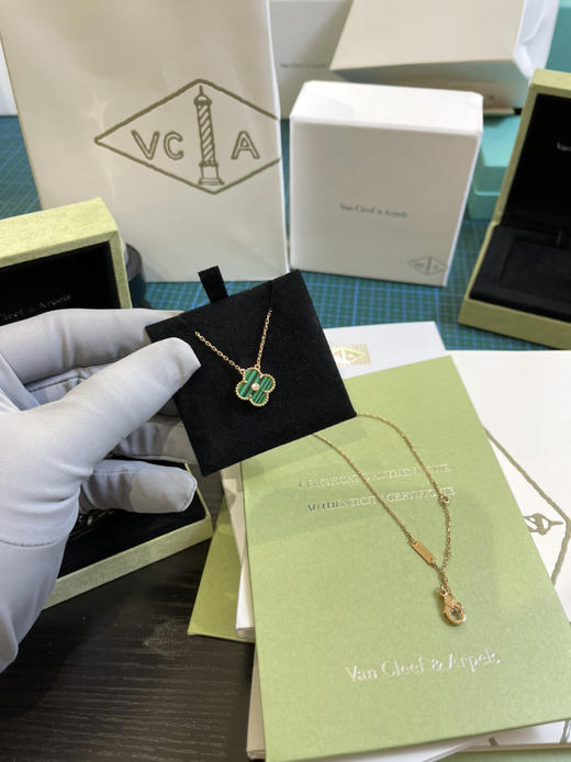 Vca幸运四叶草🍀项链-绿色 商品图1