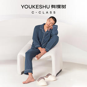 10月买家秀 质量很好，过水不褪色，面料柔软舒服，穿在身上显高档