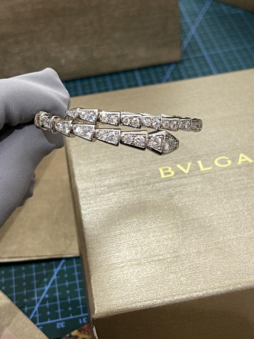 宝格丽蛇手镯-白金 商品图7